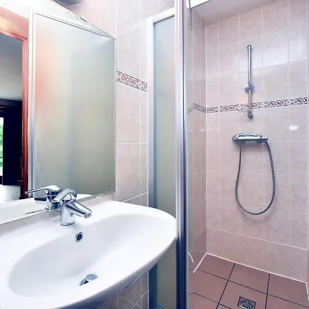 Luxurious Chalet With Sauna In *