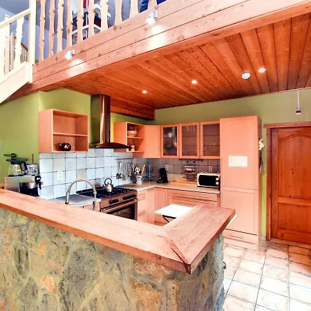 木屋 Luxurious Chalet With Sauna In *